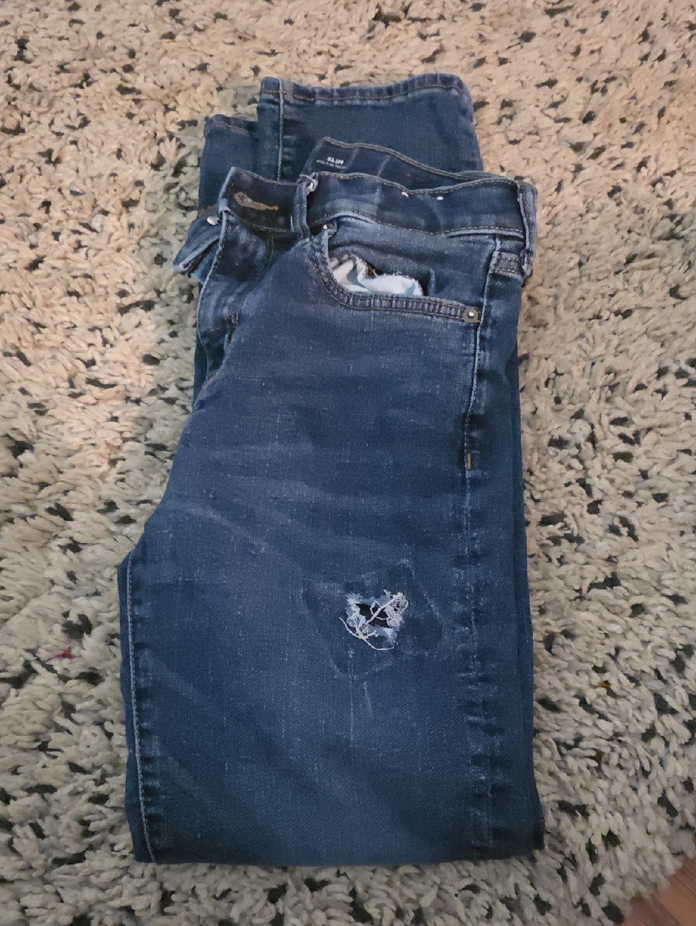 BOY'S SIZE 14 OLD NAVY 360 STRETCH DISTRESSED JEANS